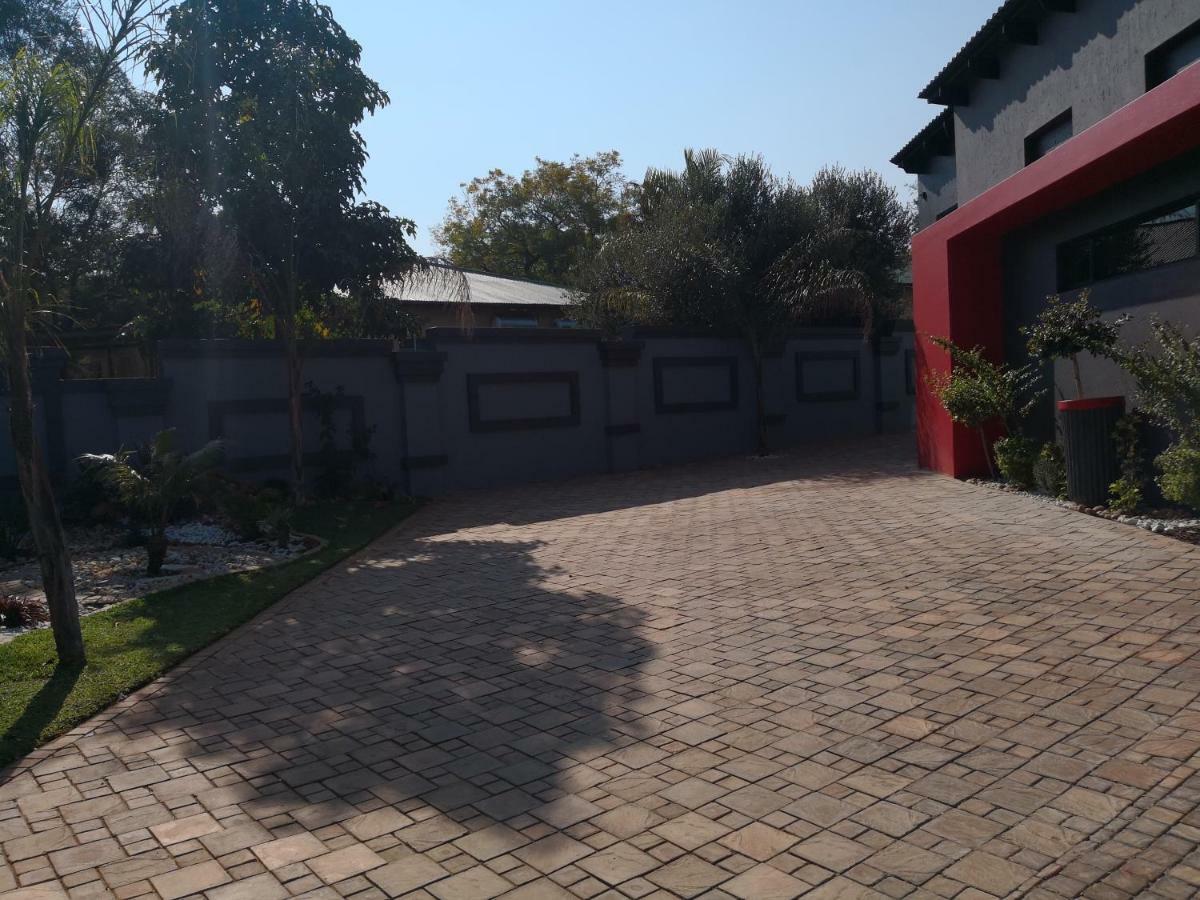 Mmakgabo Boutique Lodge Bela-Bela Exterior photo